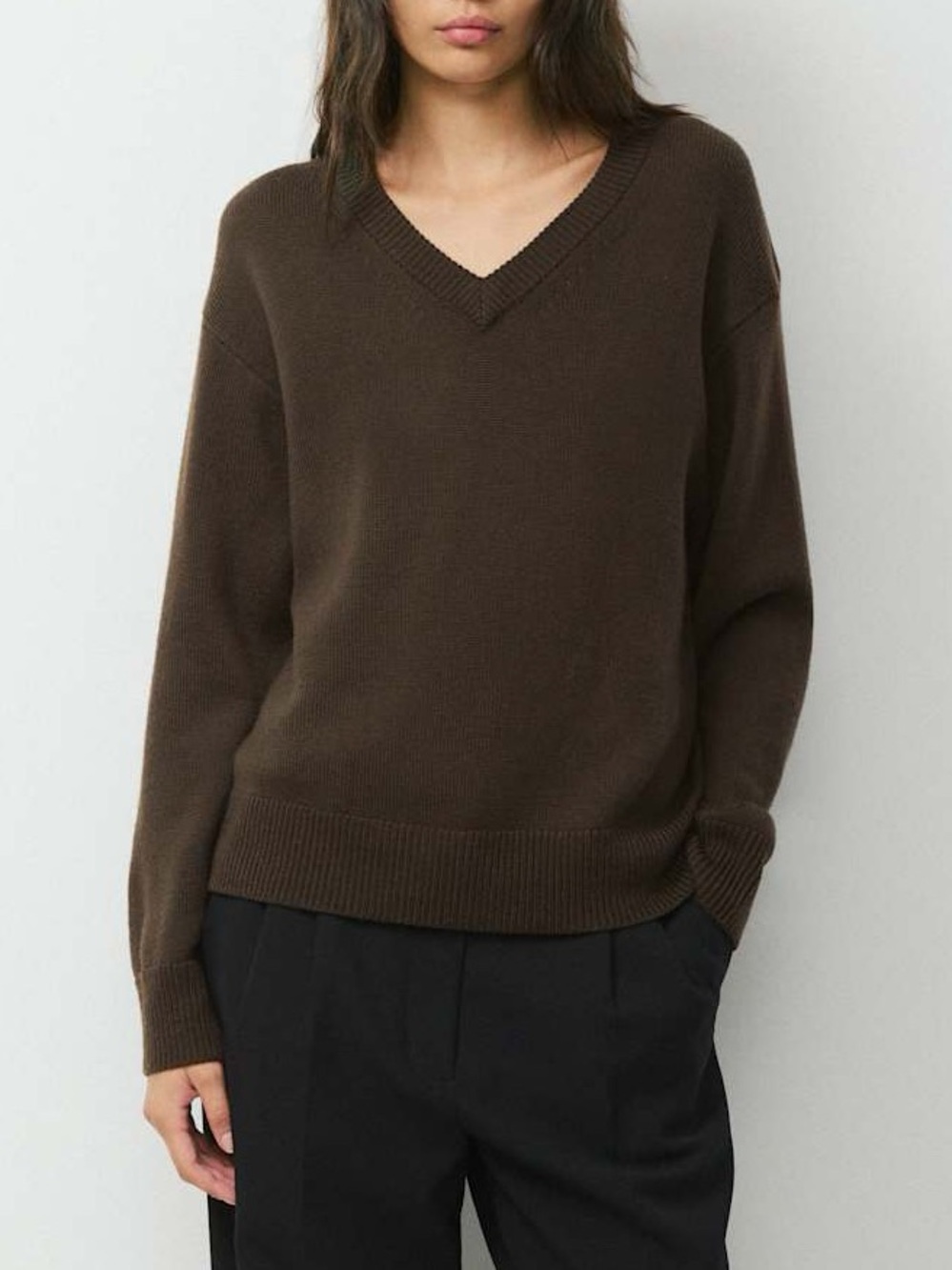 Aritzia Essential Merino Wool Angle Sweater in Brown